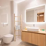 By The Marina - Modern With Pools & Gym *