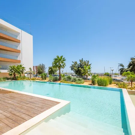 Apartamento By The Marina - Modern With Pools & Gym Olhão